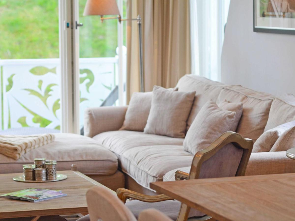 Villa "Johanna" Sellin - Wg13 Mit Kamin Und Zwei Balkonen ภายนอก รูปภาพ