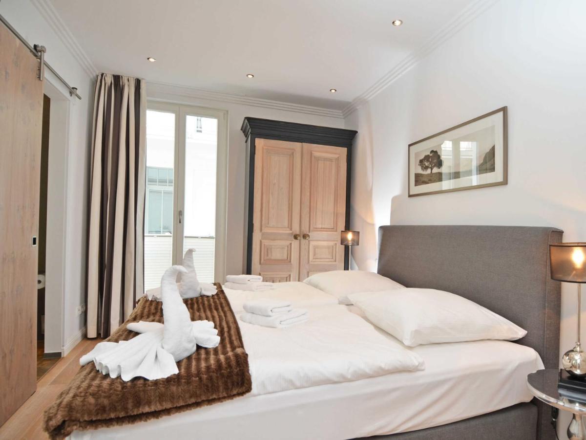 Villa "Johanna" Sellin - Wg13 Mit Kamin Und Zwei Balkonen ภายนอก รูปภาพ