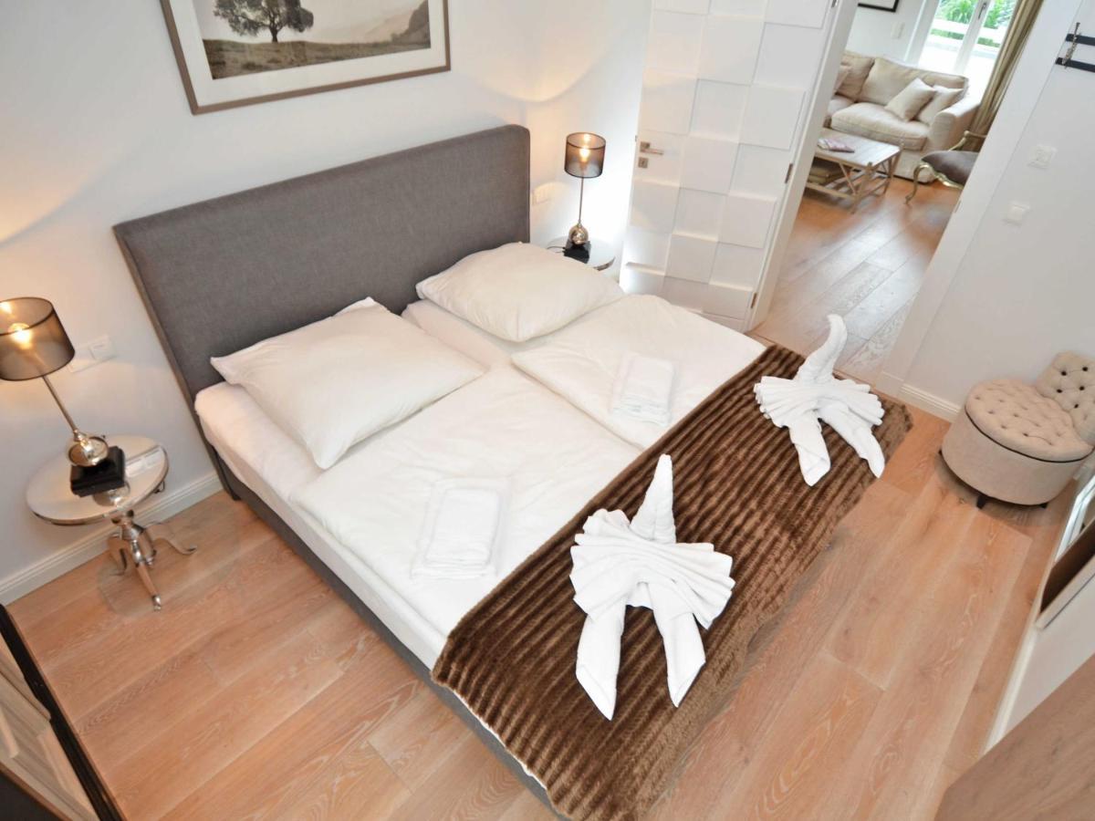 Villa "Johanna" Sellin - Wg13 Mit Kamin Und Zwei Balkonen ภายนอก รูปภาพ