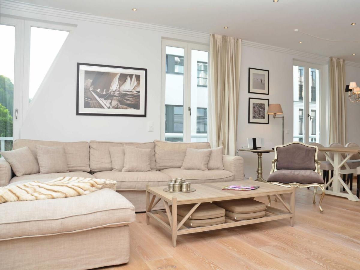 Villa "Johanna" Sellin - Wg13 Mit Kamin Und Zwei Balkonen ภายนอก รูปภาพ
