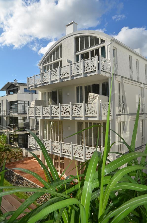 Villa "Johanna" Sellin - Wg13 Mit Kamin Und Zwei Balkonen ภายนอก รูปภาพ