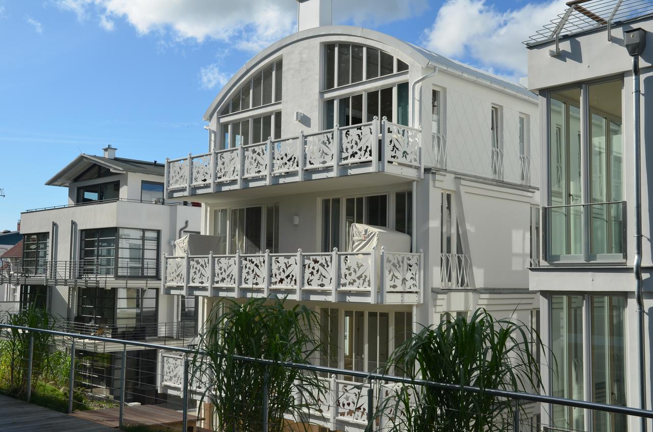 Villa "Johanna" Sellin - Wg13 Mit Kamin Und Zwei Balkonen ภายนอก รูปภาพ
